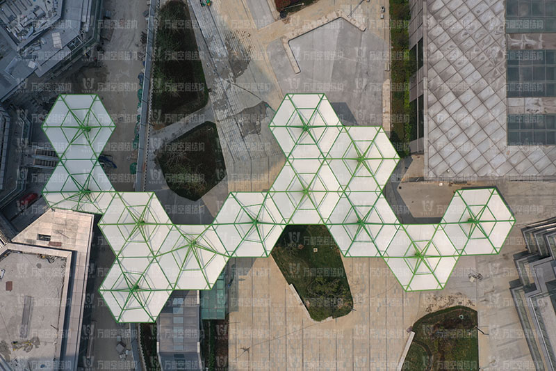 ptfe膜材價(jià)格一般多少錢？ ptfe膜結(jié)構(gòu)工程單價(jià)和哪些因素有關(guān)？