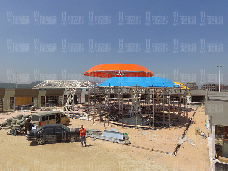 怎樣判斷膜結(jié)構(gòu)施工質(zhì)量的好壞？張拉膜結(jié)構(gòu)施工質(zhì)量判斷方法有哪些？