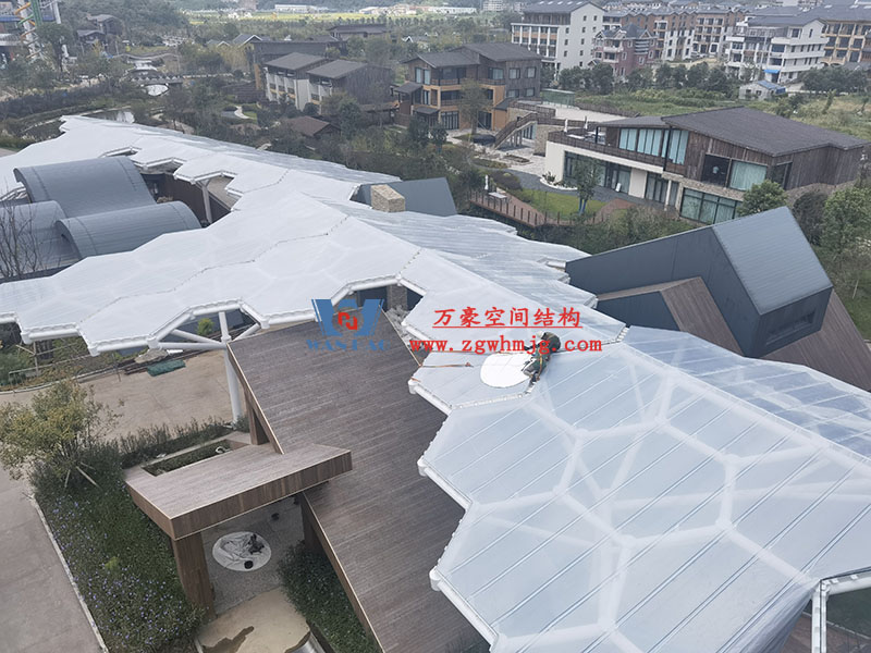 ETFE膜結(jié)構(gòu)建筑有哪些優(yōu)勢？ETFE膜結(jié)構(gòu)材料對比其他材料有哪些優(yōu)點(diǎn)？