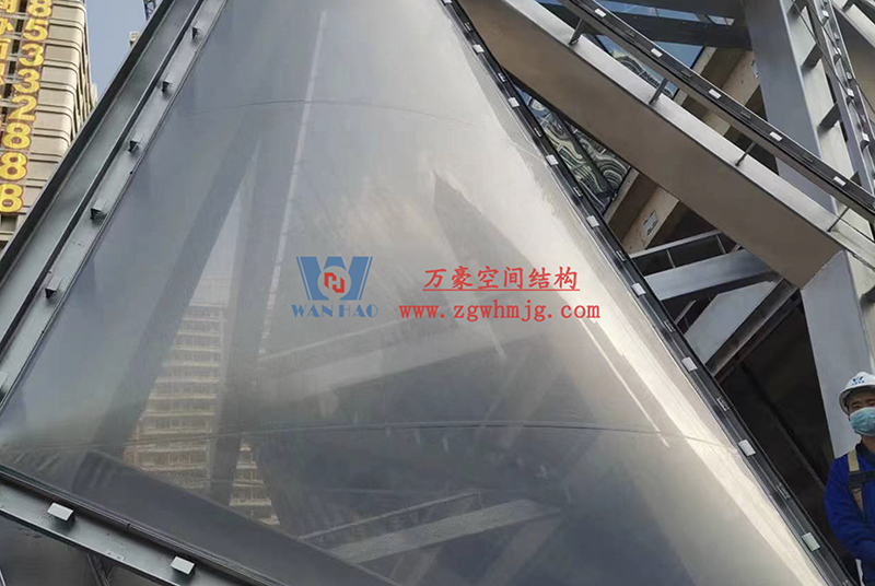 成都中建錦源匯膜結構工程項目現(xiàn)場施工進展