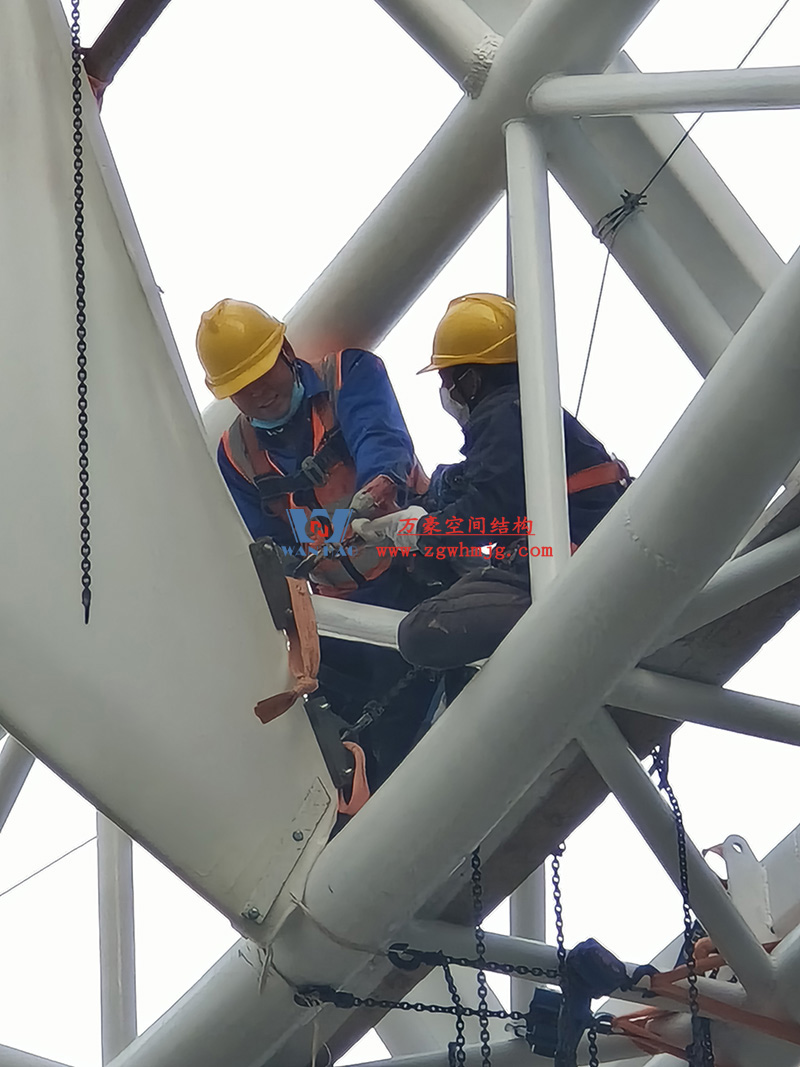 明宇廣場(chǎng)6號(hào)地塊商業(yè)（萬(wàn)達(dá)廣場(chǎng)）改造項(xiàng)目鋼膜結(jié)構(gòu)ETFE蓋頂天幕工程