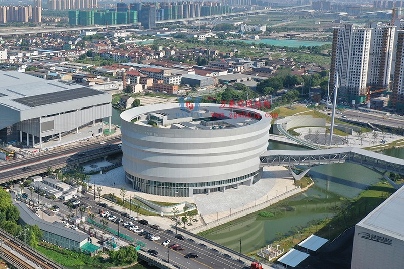 高顏值織物幕墻膜結(jié)構(gòu)的優(yōu)勢(shì) 高顏值織物幕墻膜結(jié)構(gòu)的優(yōu)勢(shì)