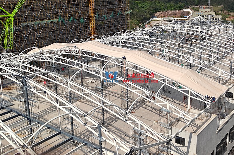 勞動(dòng)最光榮，致敬一線工作者！