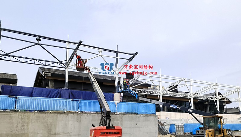 勞動(dòng)最光榮，致敬一線工作者！