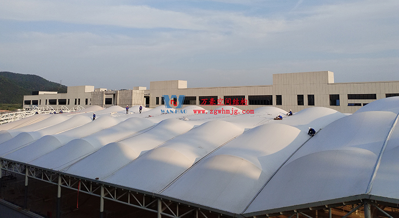 浙江真愛(ài)毯業(yè)科技有限公司廠房三屋面膜結(jié)構(gòu)工程完工大吉！