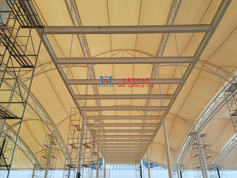 浙江真愛(ài)毯業(yè)科技有限公司廠房三屋面膜結(jié)構(gòu)工程完工大吉！