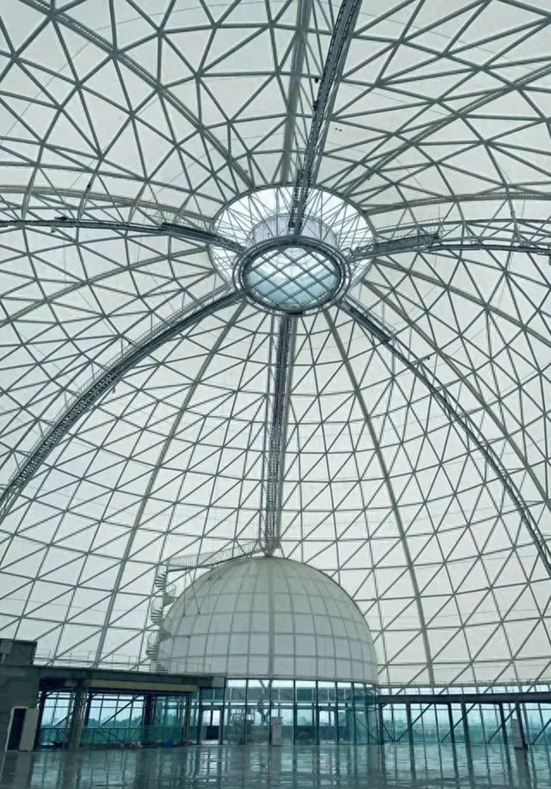 奇葩，好大一頂帽子