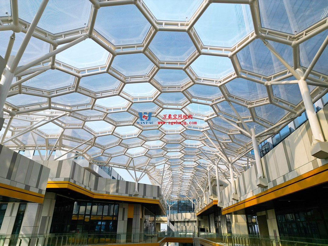 已完工，這個ETFE氣枕商業(yè)天幕閃亮登場！