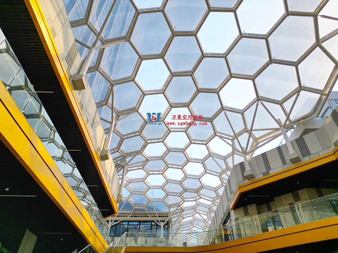 已完工，這個ETFE氣枕商業(yè)天幕閃亮登場！