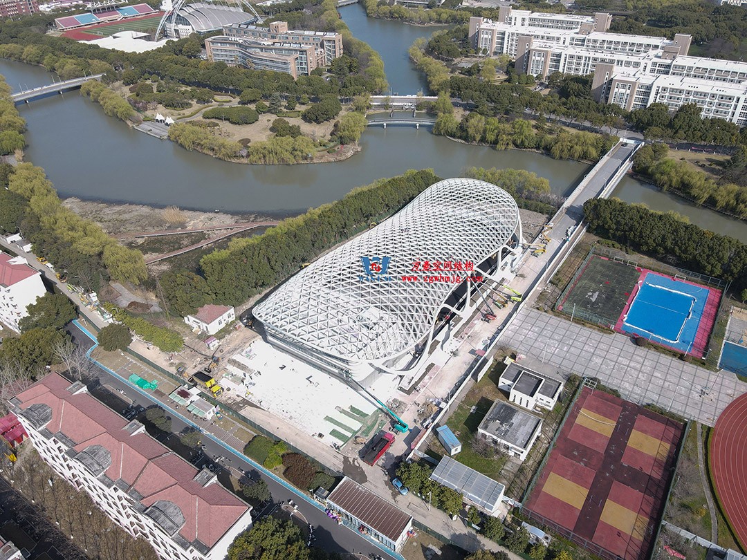 上海工程技術(shù)大學松江校區(qū)風雨操場ETFE膜結(jié)構(gòu)工程 上海工程技術(shù)大學松江校區(qū)風雨操場ETFE膜結(jié)構(gòu)工程