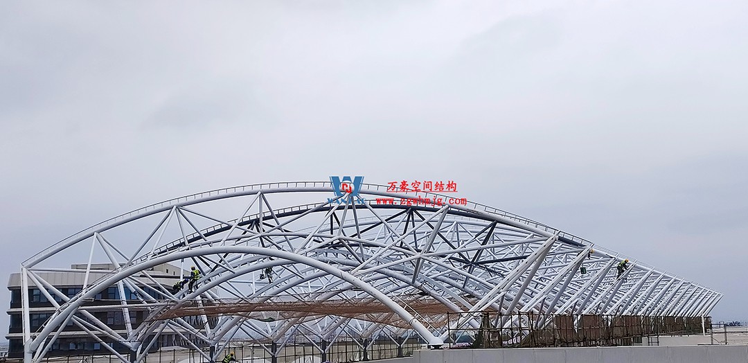 海南醫(yī)學院第一附屬醫(yī)院江東新院區(qū)鋼結(jié)構(gòu)工程 海南醫(yī)學院第一附屬醫(yī)院江東新院區(qū)鋼結(jié)構(gòu)工程