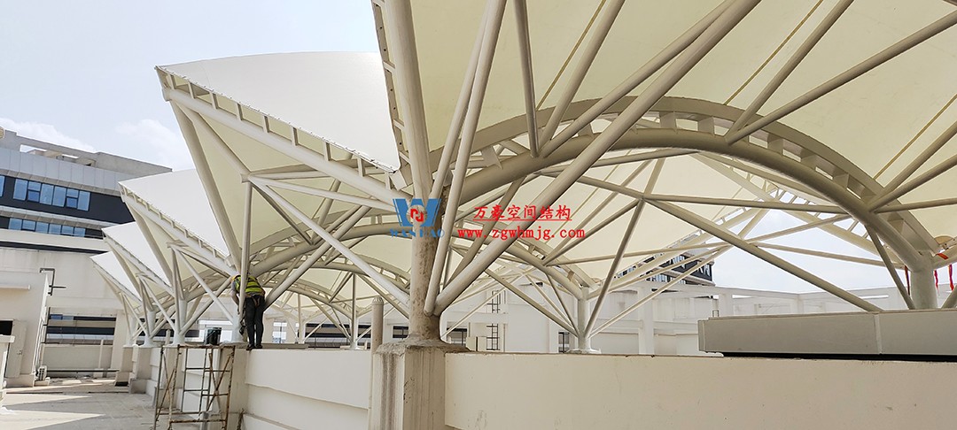 海南醫(yī)學院第一附屬醫(yī)院江東新院區(qū)膜結構工程