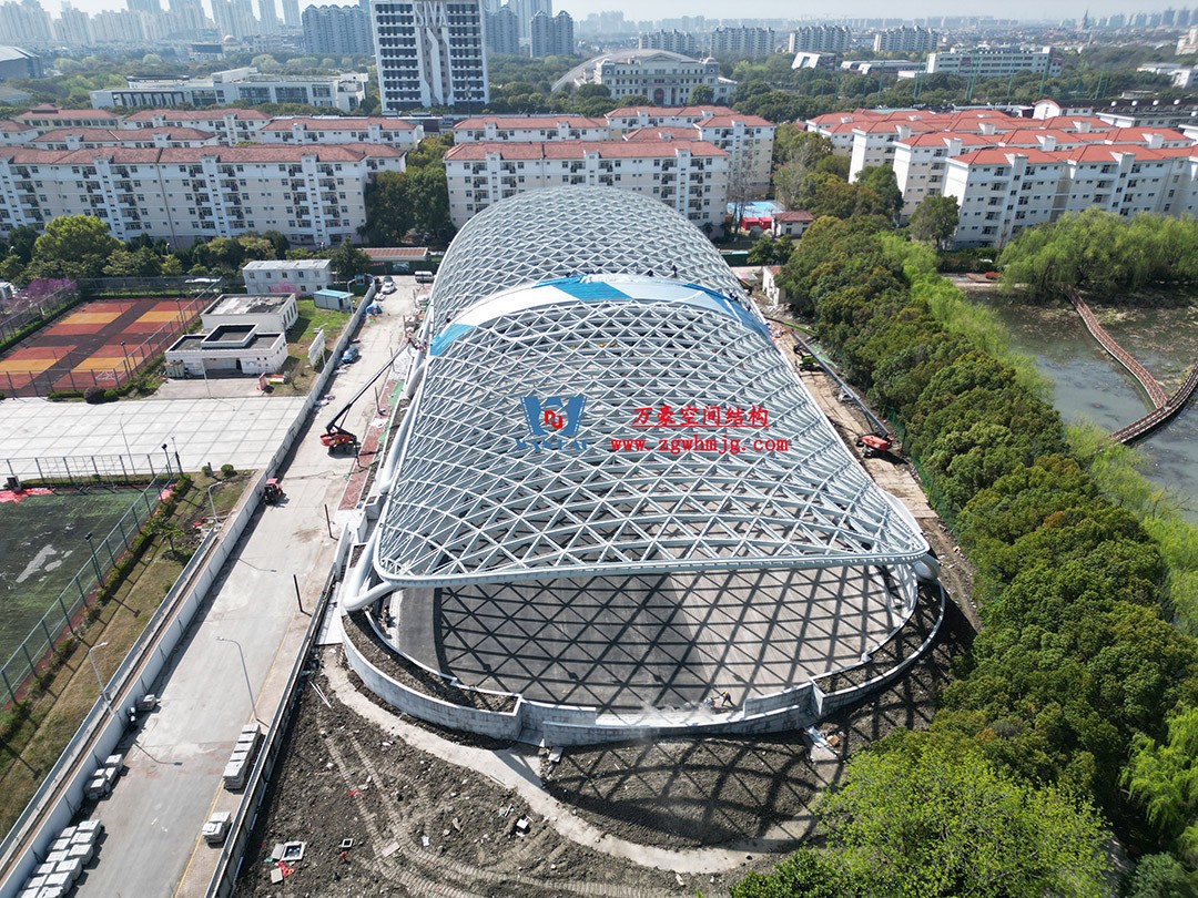 上海工程技術(shù)大學(xué)松江校區(qū)風(fēng)雨操場(chǎng)ETFE膜結(jié)構(gòu)項(xiàng)目 上海工程技術(shù)大學(xué)松江校區(qū)風(fēng)雨操場(chǎng)ETFE膜結(jié)構(gòu)項(xiàng)目