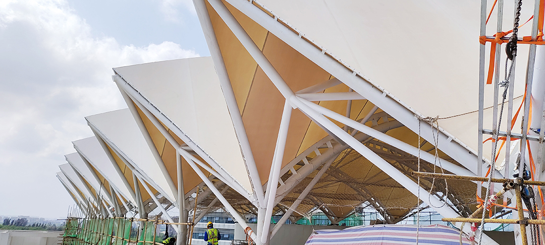 超強(qiáng)臺風(fēng)"摩羯"狂嘯登陸，這個膜結(jié)構(gòu)天幕經(jīng)受嚴(yán)峻考驗(yàn)！