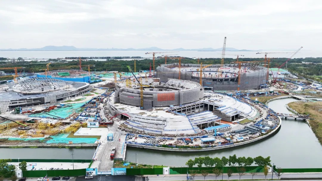 白鷺展翅，羽蝶翩飛|這個項目刷新進度條