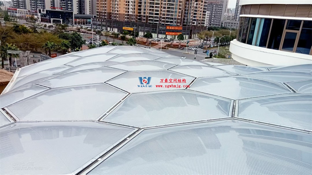 茂名總匯天街ETFE氣枕商業(yè)天幕，打造光影藝術(shù)“場景”