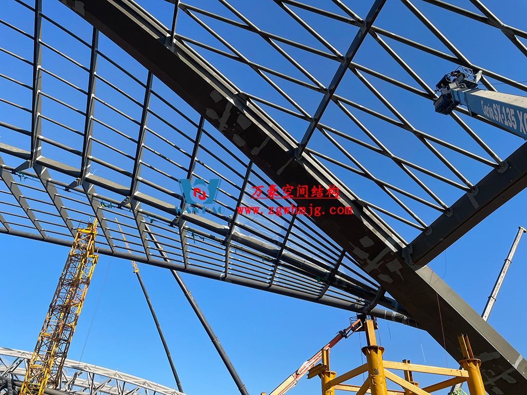 鄭州中原高鐵港數(shù)字展貿(mào)城鋼結(jié)構(gòu)項(xiàng)目