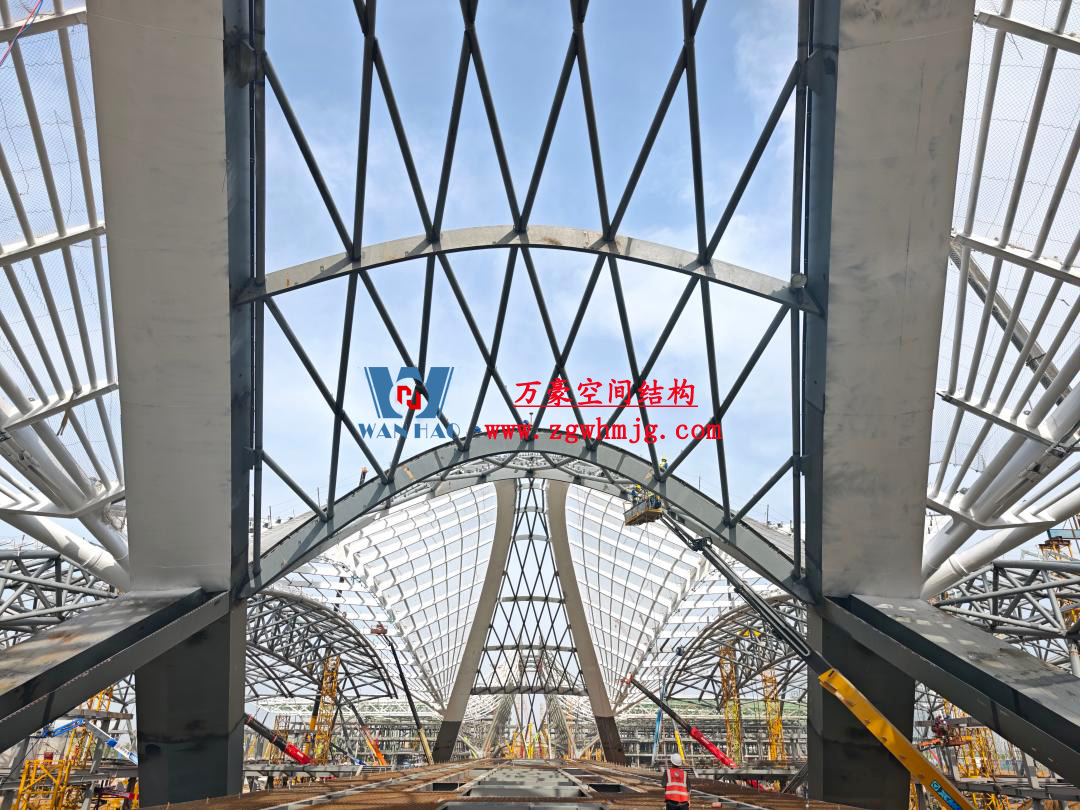 鄭州中原高鐵港數(shù)字展貿(mào)城ETFE膜結(jié)構(gòu) PTFE膜結(jié)構(gòu)項目