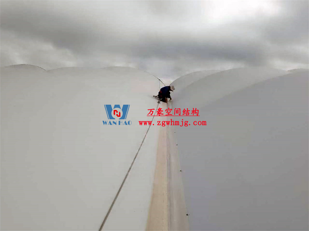 非洲杯肯尼亞體育場PTFE鋼膜結(jié)構(gòu)屋面