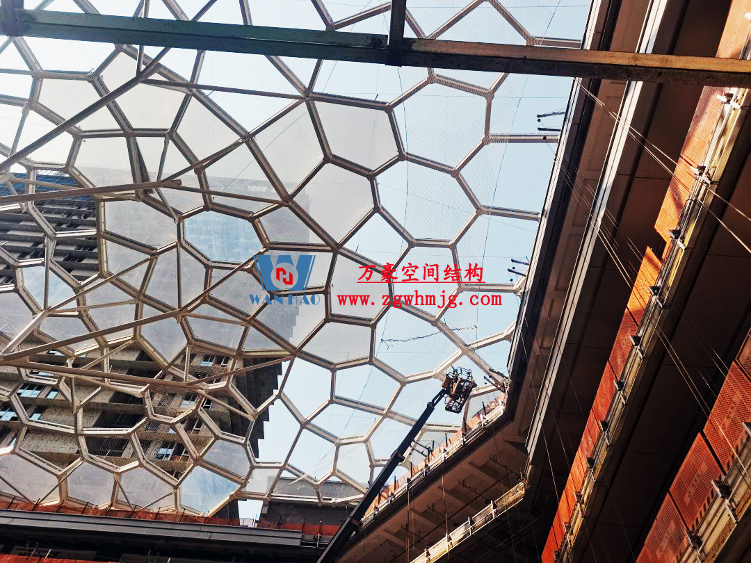 安吉縣昌碩小區(qū)地塊房產(chǎn)開發(fā)項目ETFE天幕 安吉縣昌碩小區(qū)地塊房產(chǎn)開發(fā)項目ETFE天幕