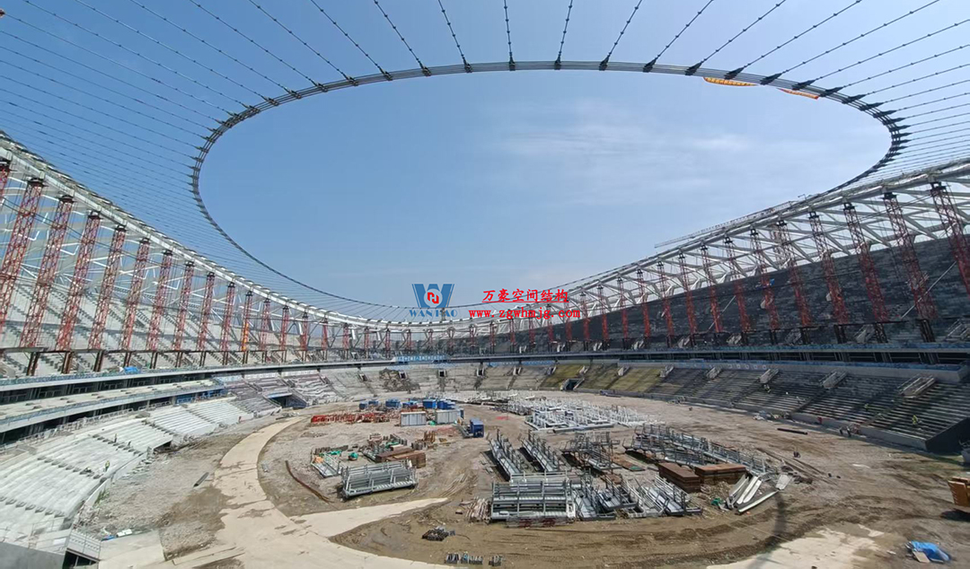 緊跟“蘇超熱浪”，火熱施工中，一只白鷺即將振翅高飛！