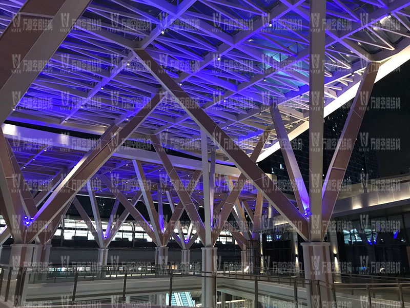 什么是ETFE膜？ETFE膜結(jié)構(gòu)建筑的優(yōu)缺點(diǎn)分別是什么？