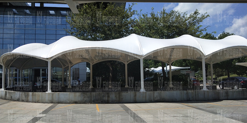 膜結(jié)構(gòu)停車棚的安裝工藝是怎樣的？膜結(jié)構(gòu)車棚安裝步驟有哪些？