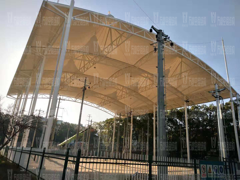 張拉膜結構廠家哪家好？該如何選擇張拉膜結構廠家？