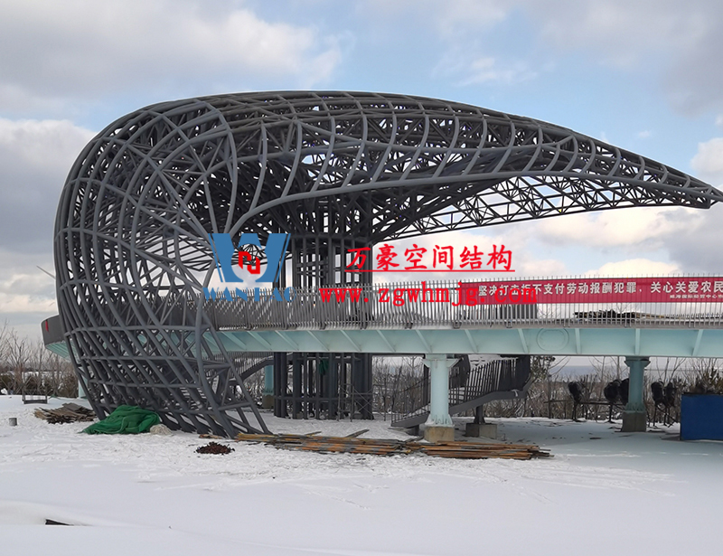 什么是異形鋼結(jié)構(gòu)？復(fù)雜空間異形鋼結(jié)構(gòu)該如何選擇廠家？