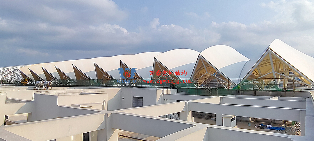施工加速，這個PTFE膜結構天幕即將完工！